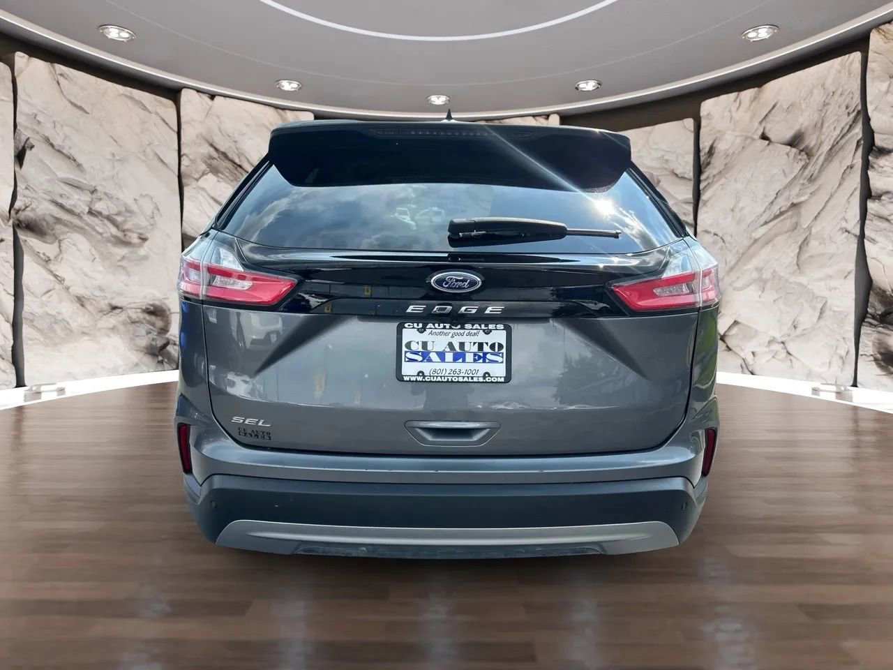 Used 2024 Ford Edge SEL image 4