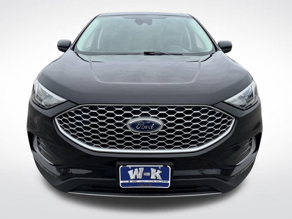 Used 2024 Ford Edge SEL image 8