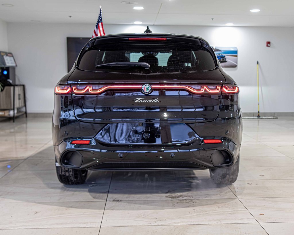 New 2025 Alfa Romeo Tonale w/ Premium Package image 13