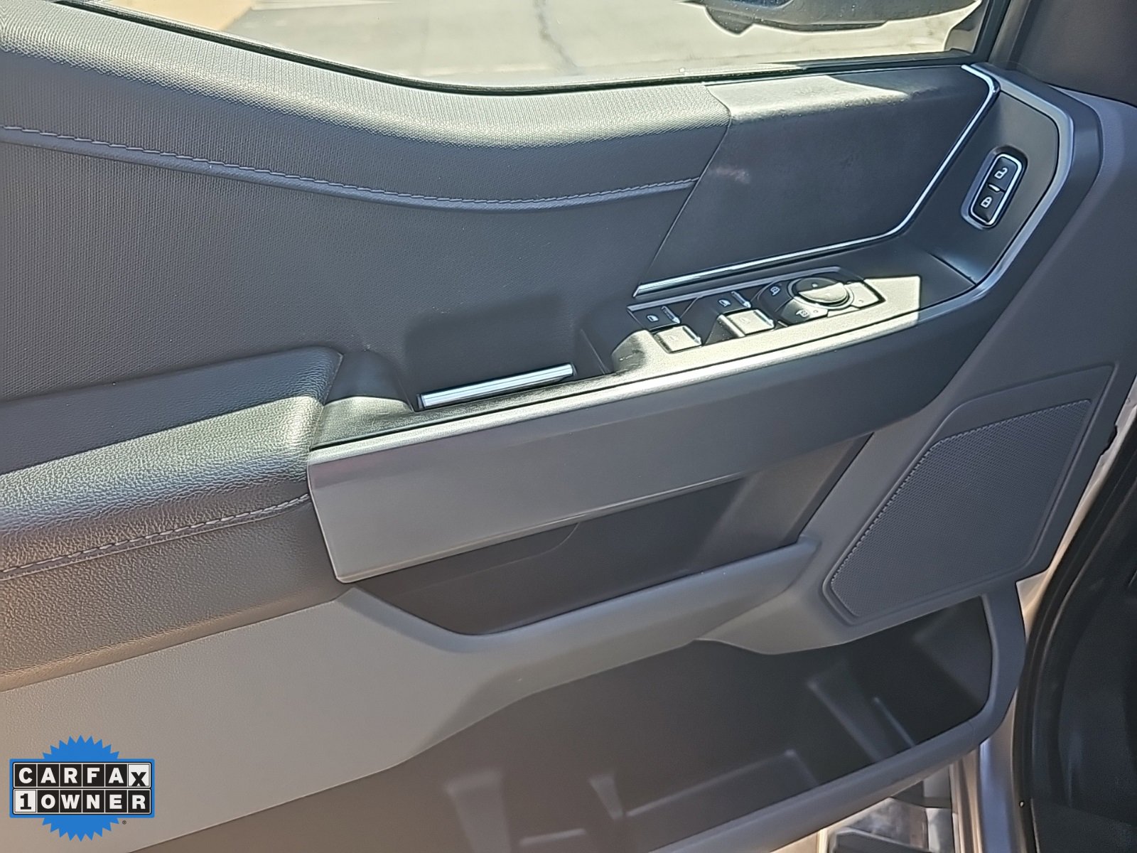 Used 2024 Ford F150 XLT w/ Mobile Office Package image 8