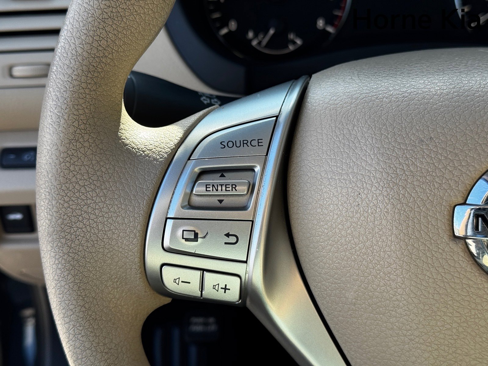 Used 2017 Nissan Altima 2.5 S w/ Power Driver Seat Package image 16