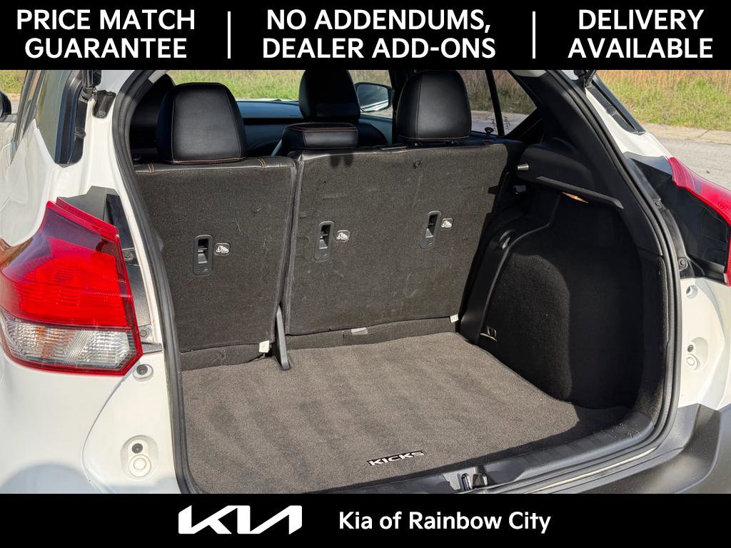 Used 2020 Nissan Kicks SR w/ SR Premium Package image 11