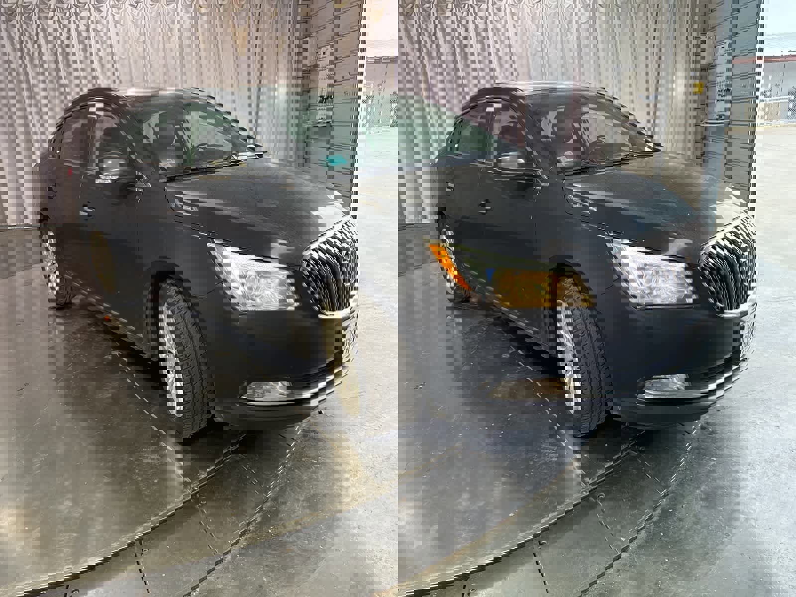 Used 2015 Buick LaCrosse Leather image 3