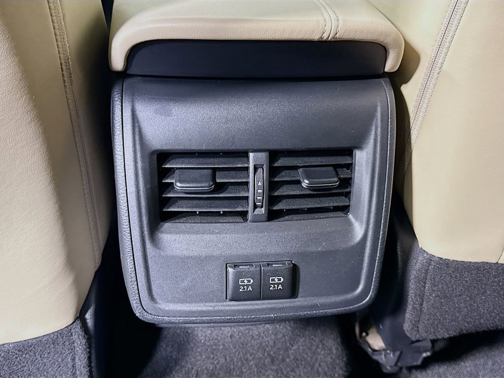 Certified 2019 Toyota Avalon XLE image 25