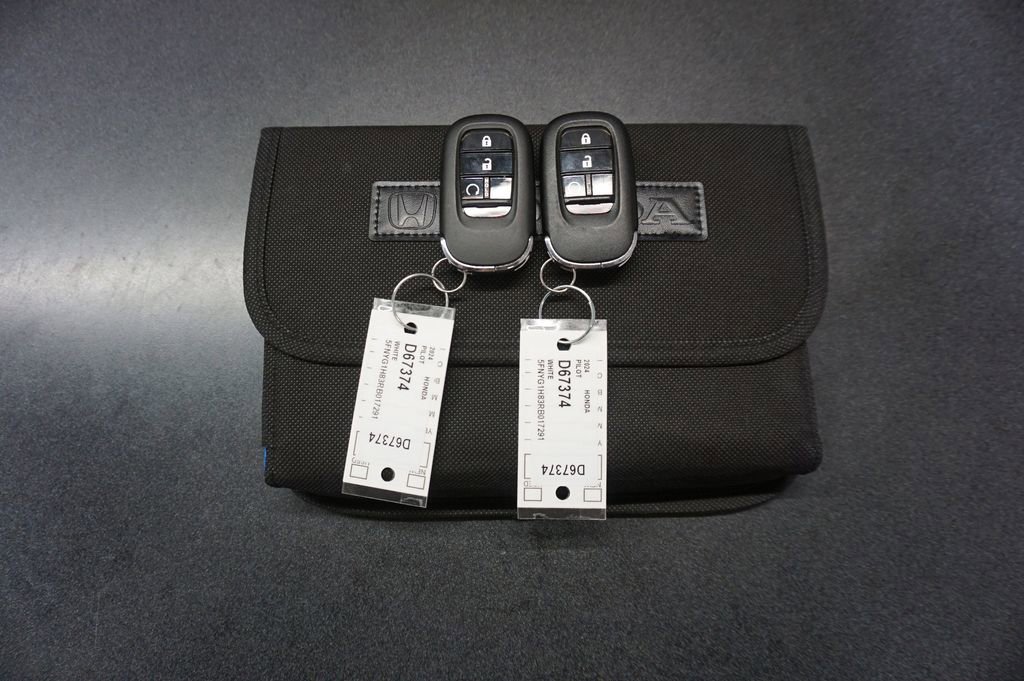 Used 2024 Honda Pilot Elite image 22