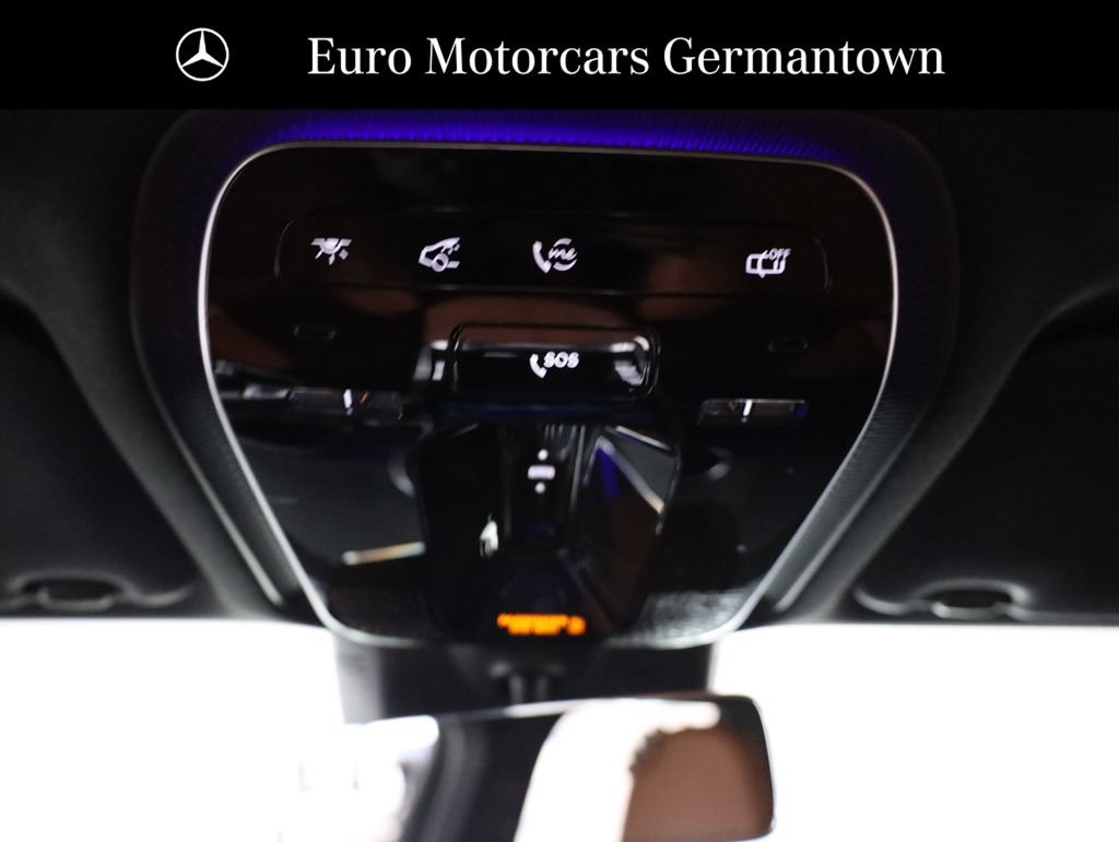 Used 2024 Mercedes-Benz GLC 300 4MATIC image 60