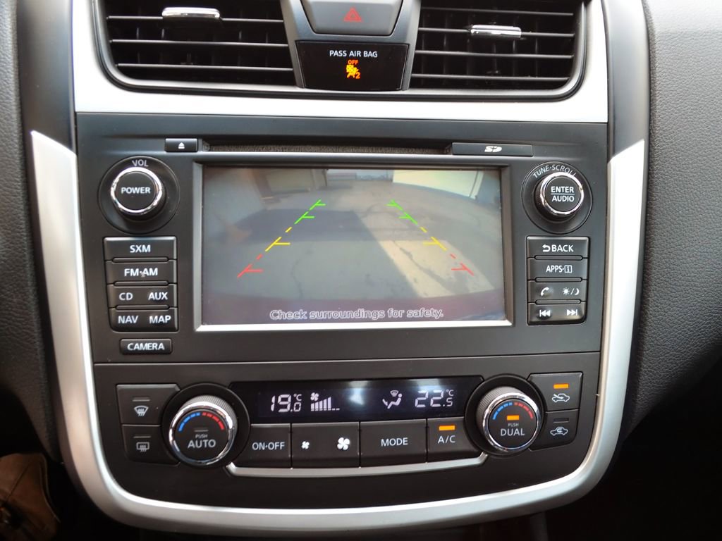 Used 2016 Nissan Altima 2.5 image 22