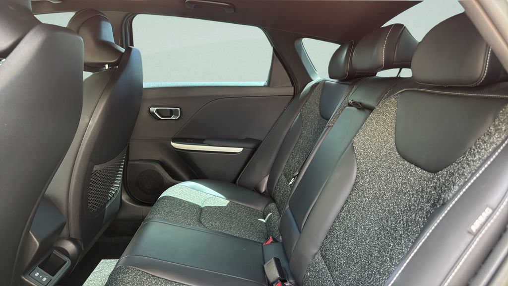 Used 2025 Kia K4 GT-Line w/ GT-Line Sunroof Package FWD image 26