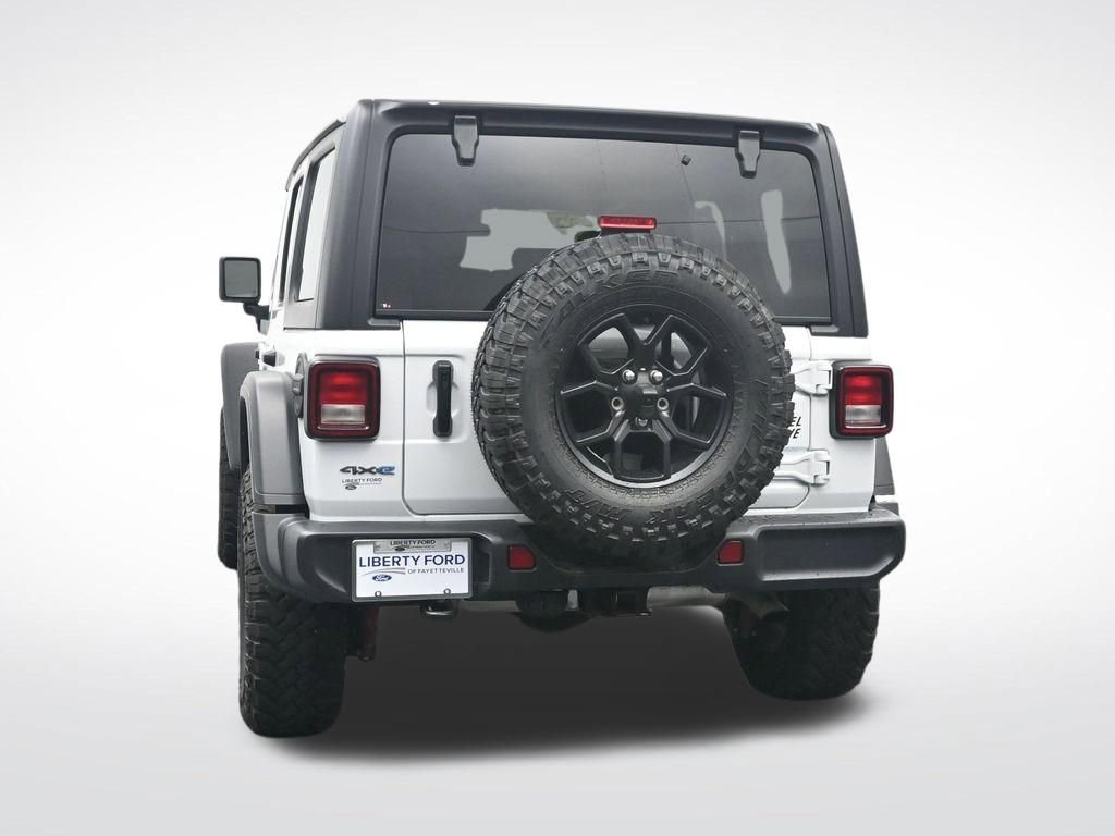 Used 2025 Jeep Wrangler Willys 4xe image 9
