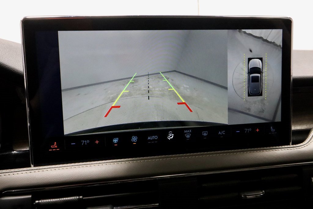 Used 2024 Lincoln Corsair Reserve w/ Equipment Group 201A image 2