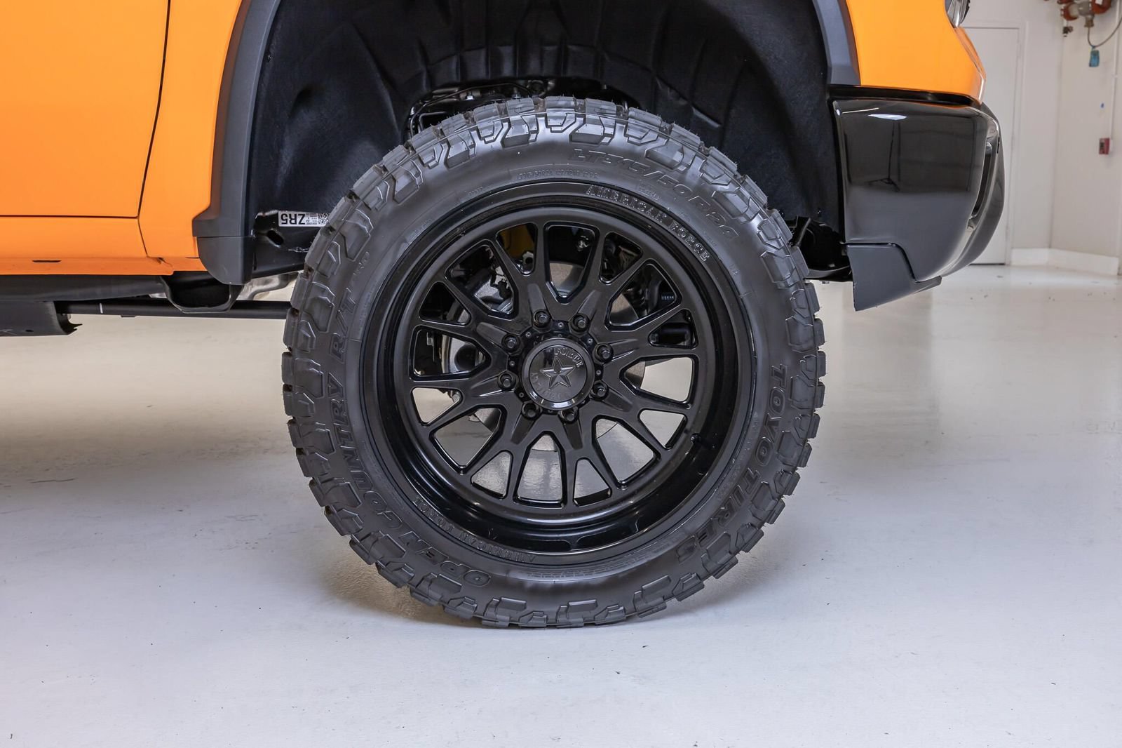 Used 2026 Chevrolet Silverado 2500 ZR2 AWD/4WD image 13