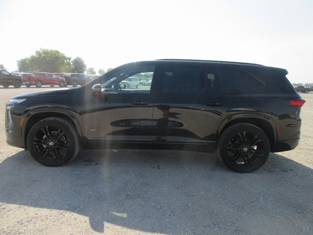 New 2026 Buick Enclave Sport Touring w/ Power Package image 9