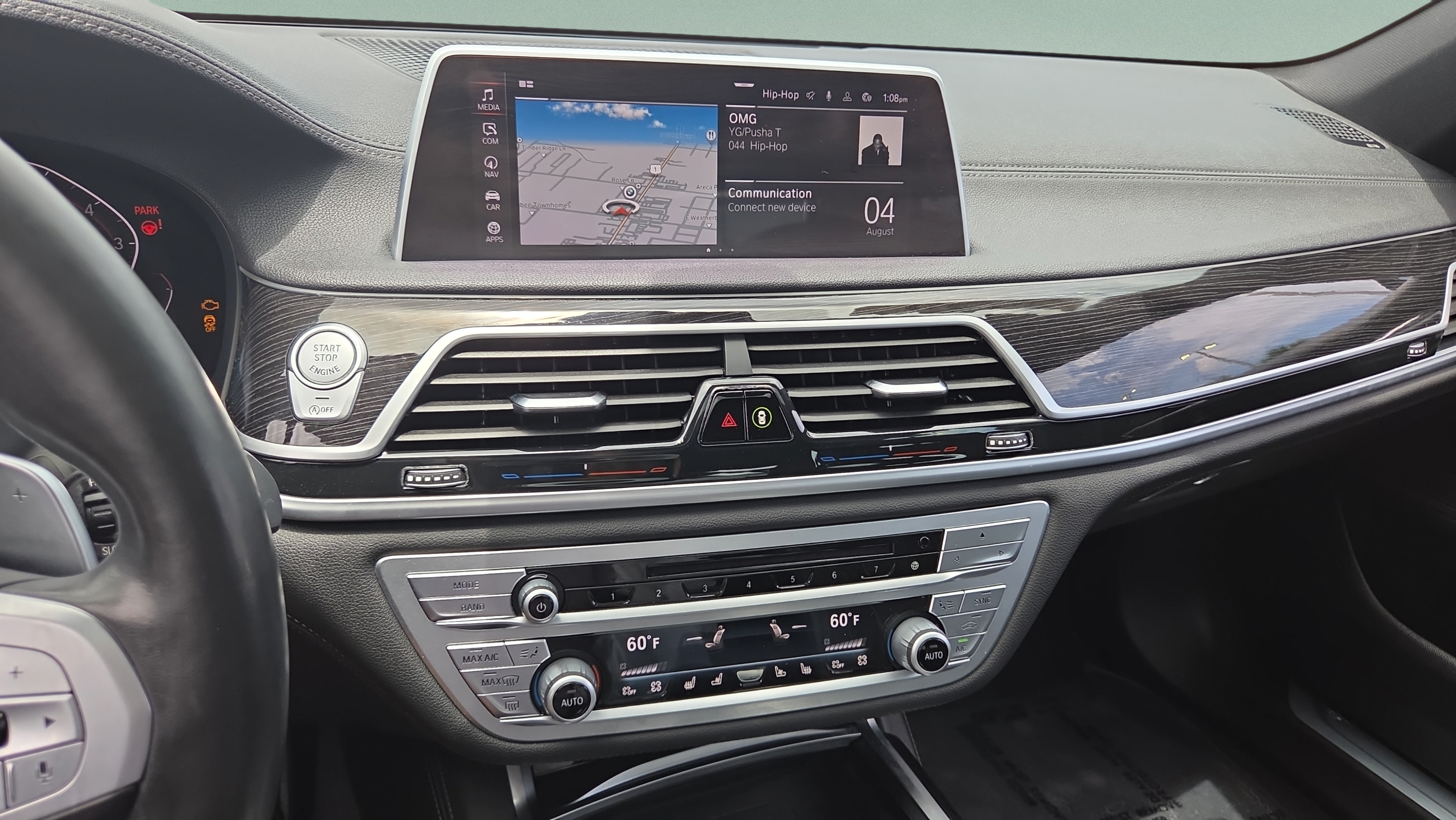 Used 2020 BMW 740i w/ M Sport Package RWD image 27