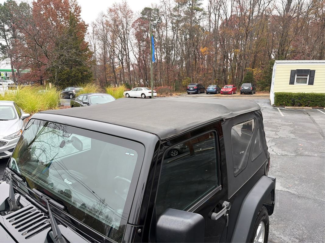 Used 2013 Jeep Wrangler Sport w/ Connectivity Group image 11