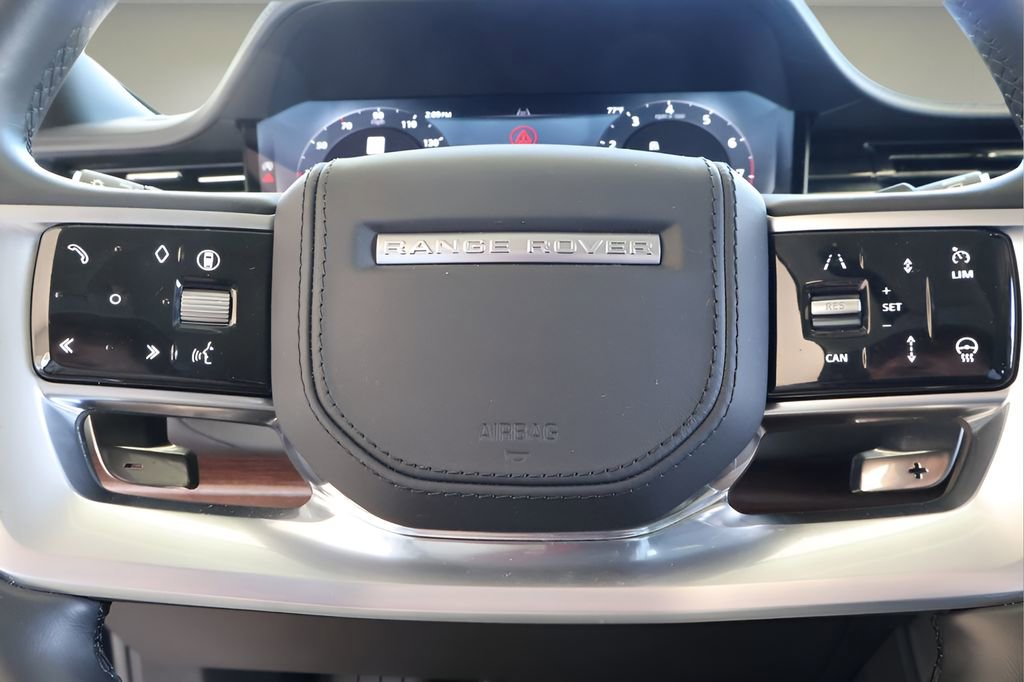 Used 2024 Land Rover Range Rover Autobiography image 20