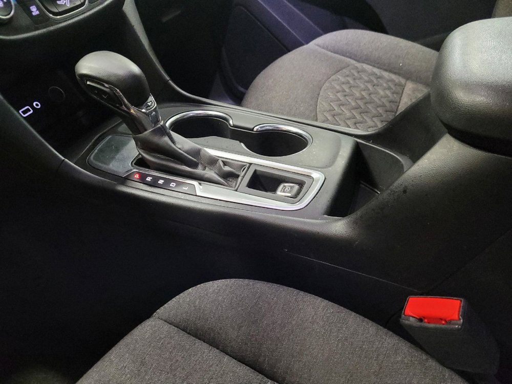 Used 2022 Chevrolet Equinox LT w/ LPO, Floor Liner Package image 26