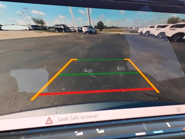 New 2026 Volkswagen Atlas SE image 13