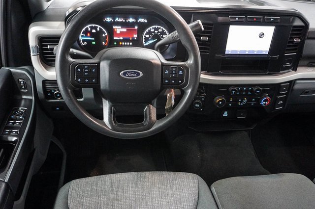 Used 2024 Ford F250 XLT image 20