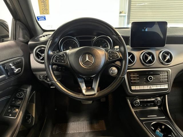 Used 2020 Mercedes-Benz GLA 250 4MATIC w/ Convenience Package image 21