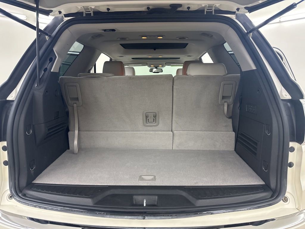 Used 2012 GMC Acadia Denali image 28