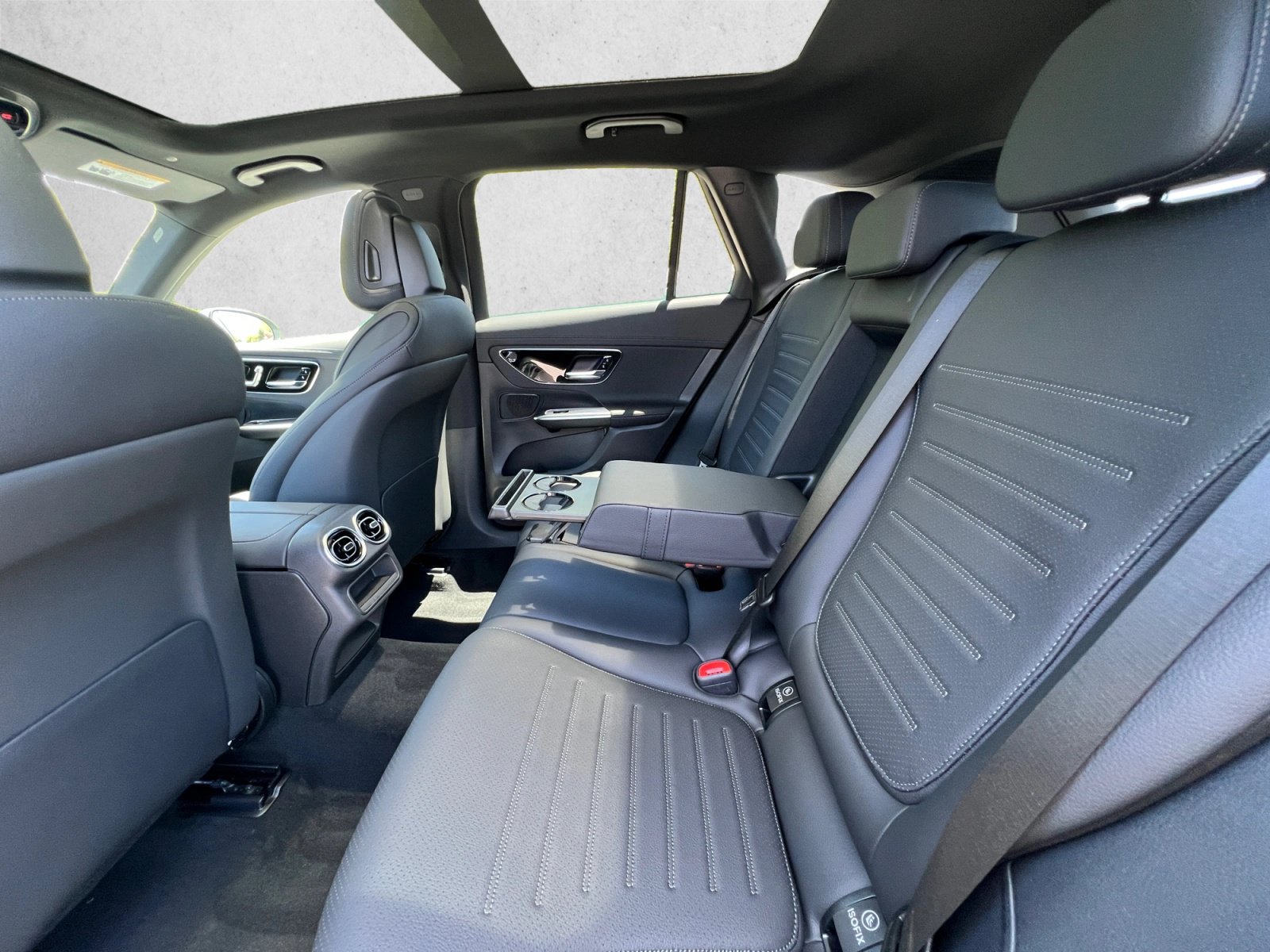 New 2026 Mercedes-Benz GLC 300 4MATIC image 17