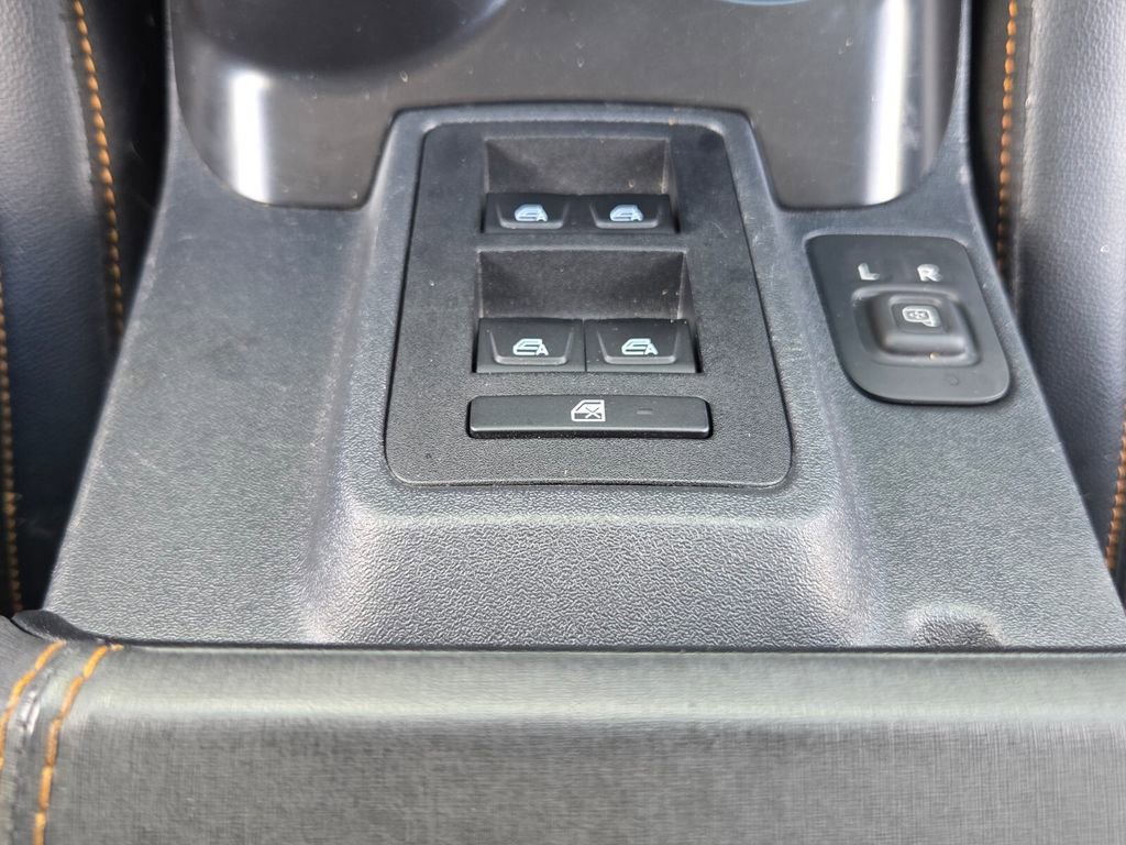 Used 2024 Ford Bronco Badlands AWD/4WD image 16