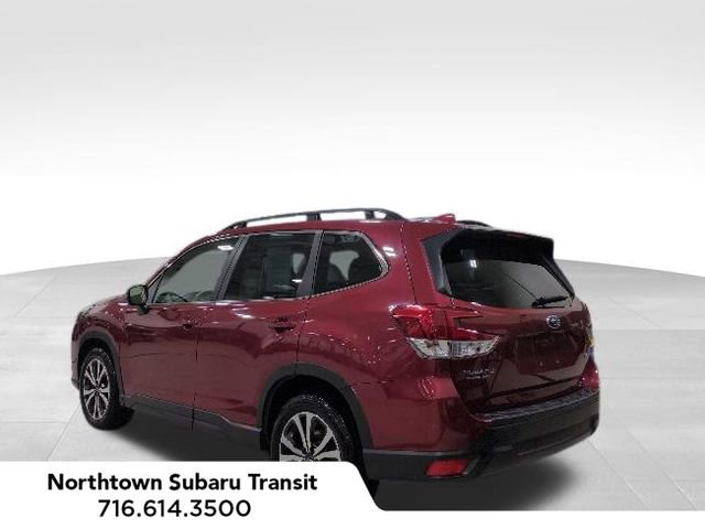 Used 2023 Subaru Forester Limited AWD/4WD image 3