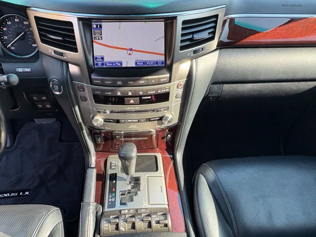 Used 2015 Lexus LX 570 4WD image 27