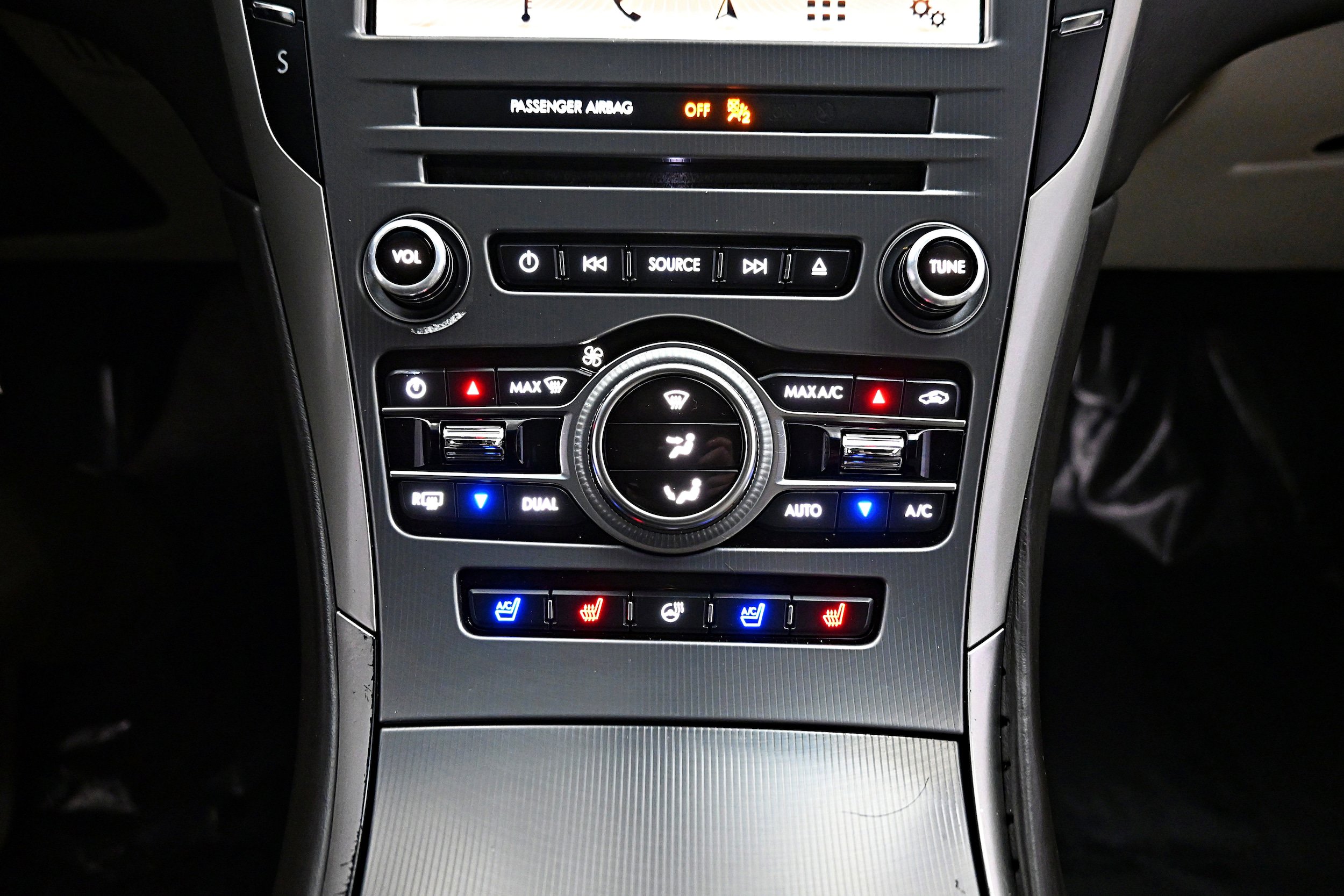 Used 2017 Lincoln MKZ Black Label w/ Technology Package image 20