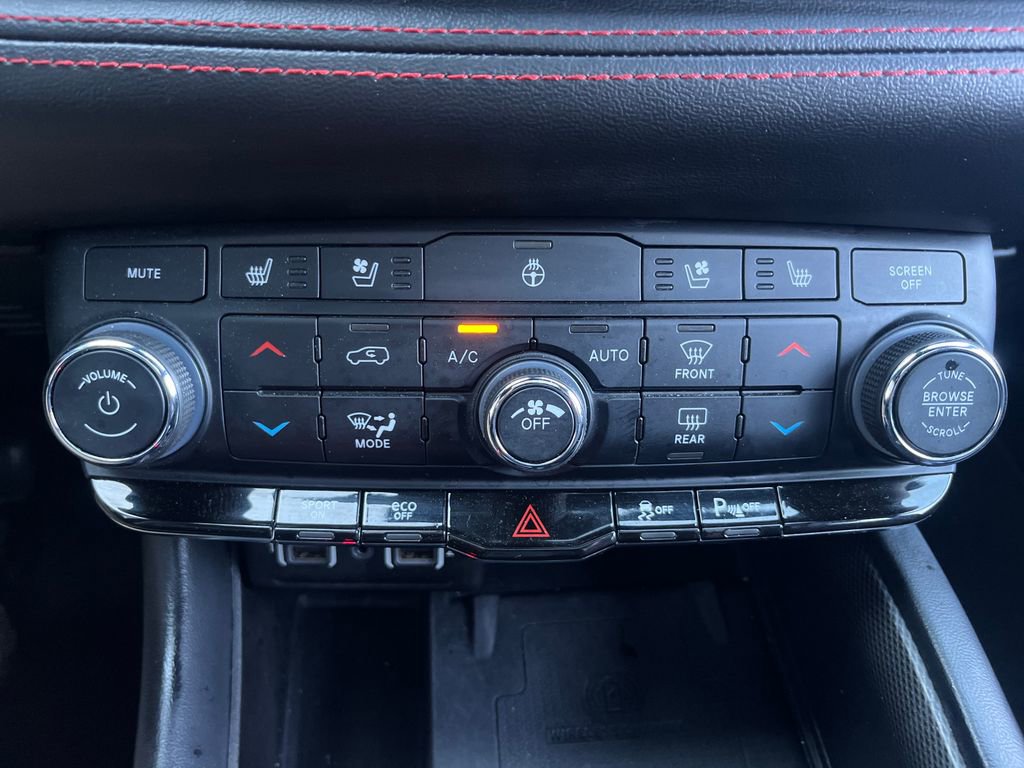 Used 2024 Dodge Durango R/T AWD/4WD image 32