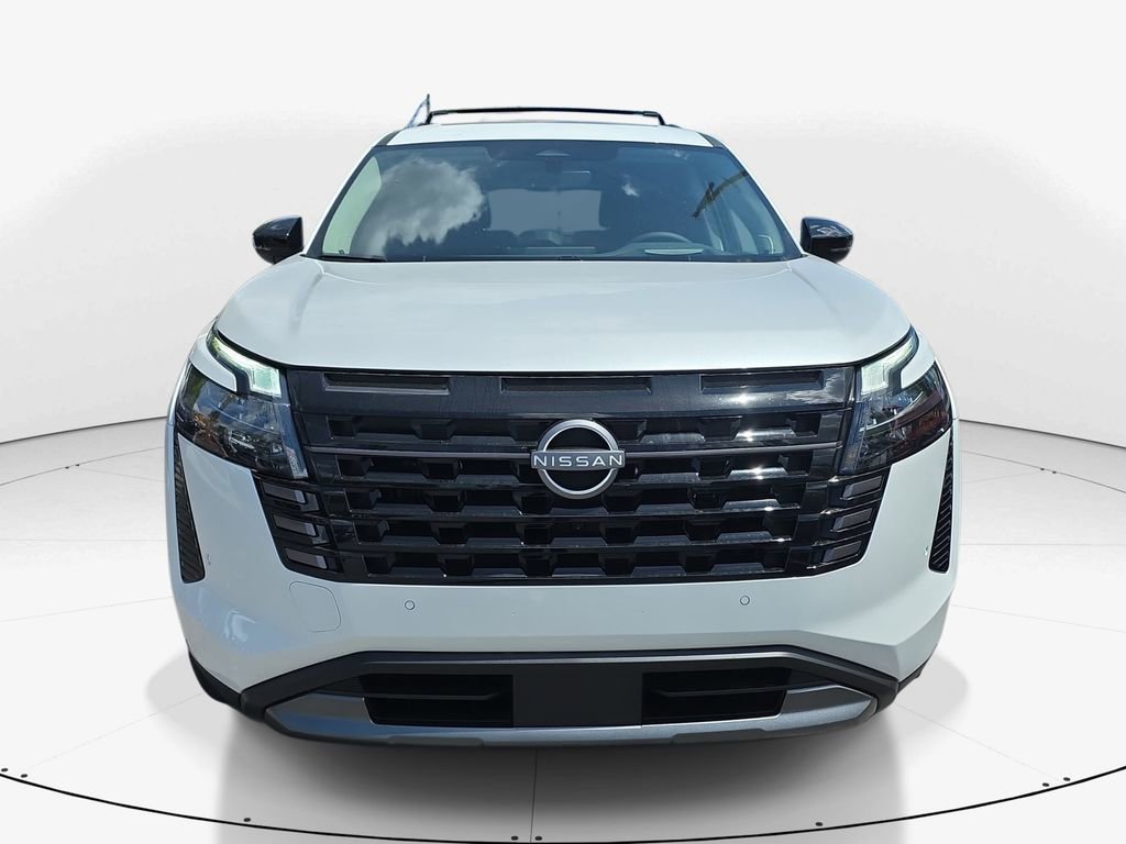 New 2026 Nissan Pathfinder Platinum AWD/4WD image 4