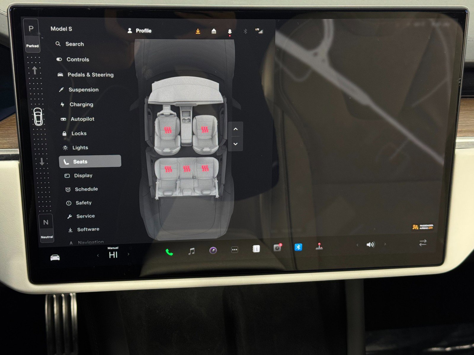 Used 2021 Tesla Model S Plaid image 27