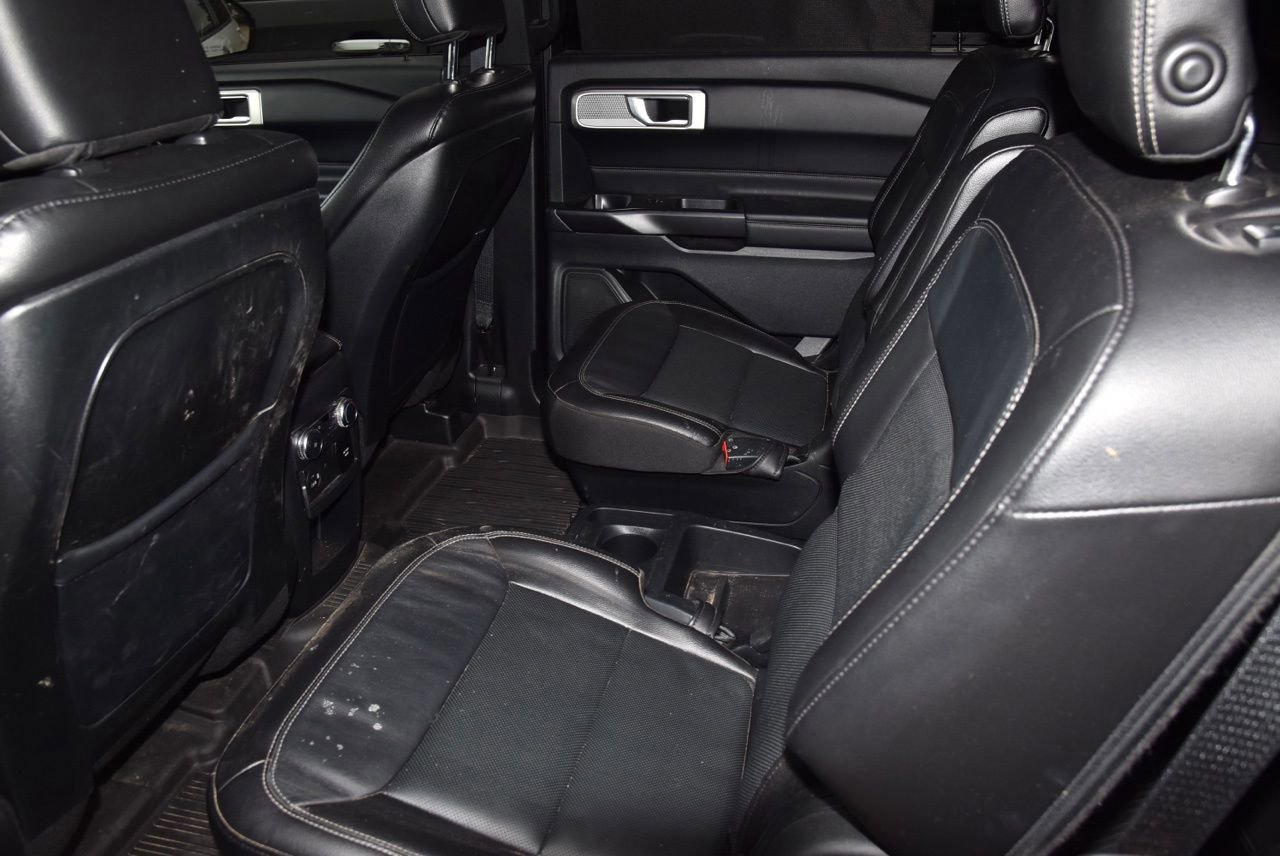 Used 2020 Ford Explorer Limited RWD image 11