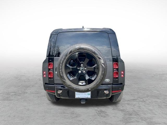 Certified 2023 Land Rover Defender 110 X-Dynamic SE image 6
