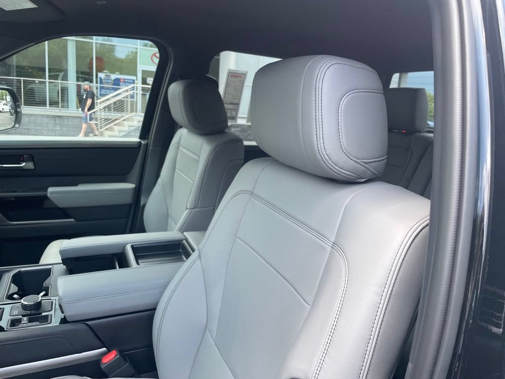 New 2026 Toyota Tundra Limited AWD/4WD image 9