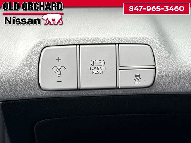 Used 2024 Hyundai Elantra Limited FWD image 12