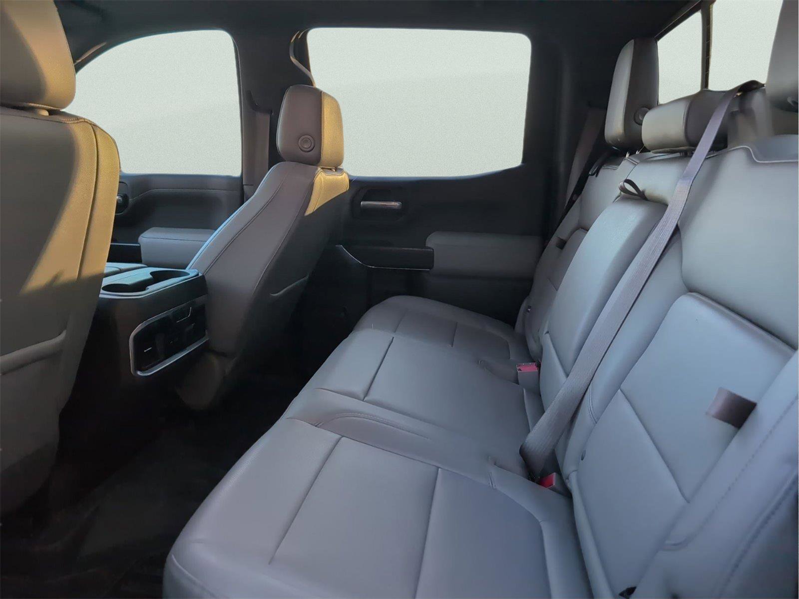 Used 2019 GMC Sierra 1500 SLT w/ SLT Premium Package image 31