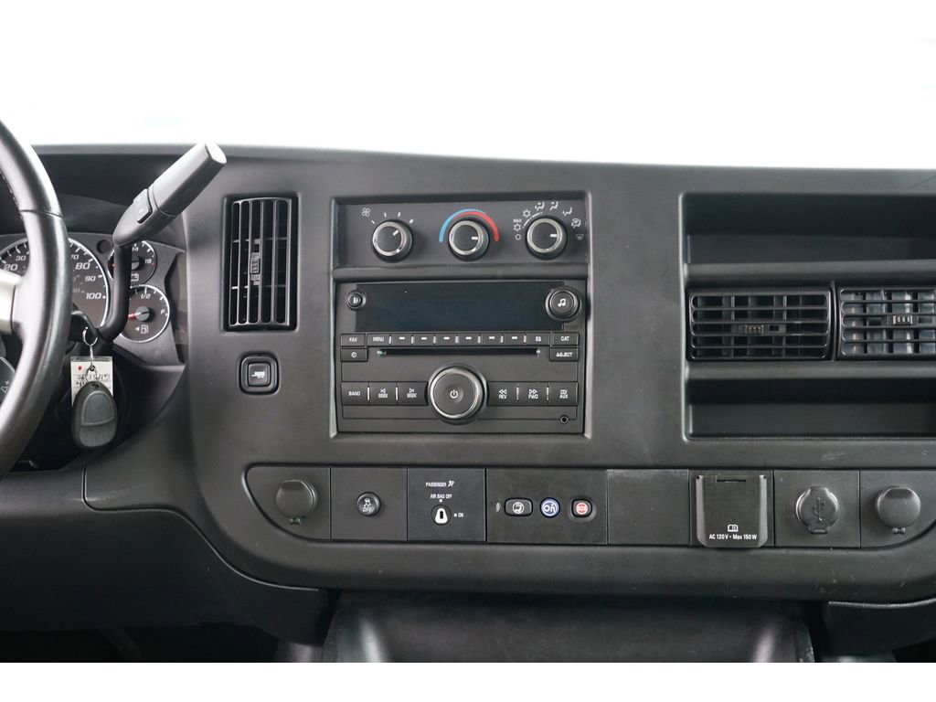 Used 2016 Chevrolet Express 3500 LT w/ LT Preferred Equipment Group image 29