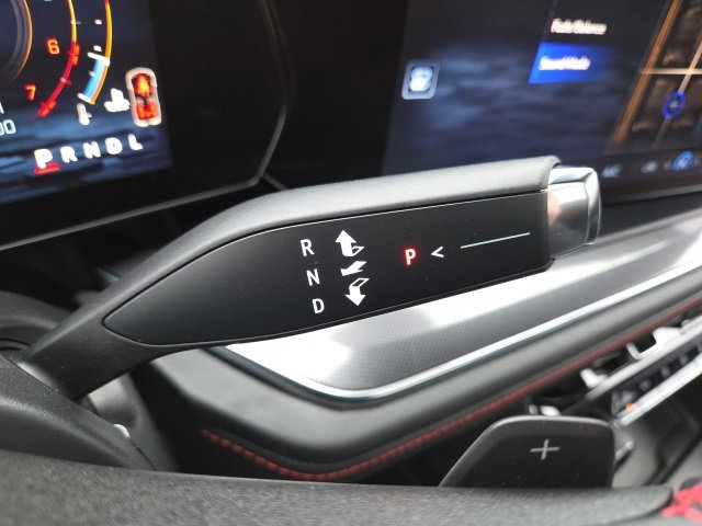 Used 2025 Chevrolet Suburban RST image 65