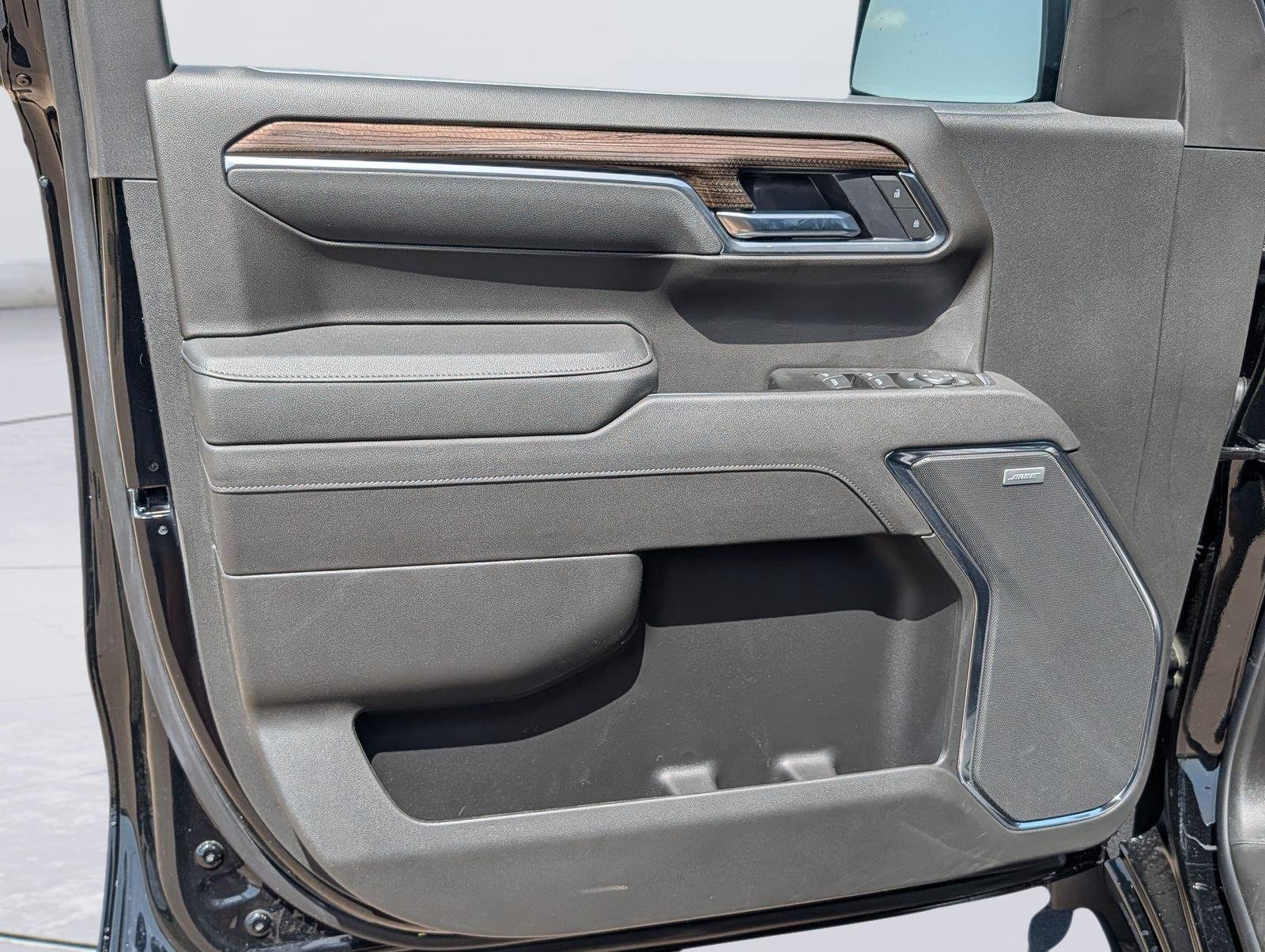 New 2026 Chevrolet Silverado 1500 RST w/ RST All Star Premium Package AWD/4WD image 10