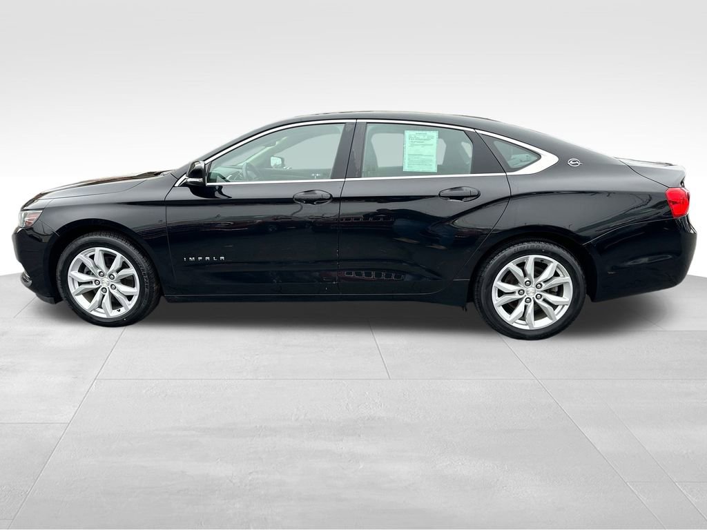 Used 2017 Chevrolet Impala LT image 2