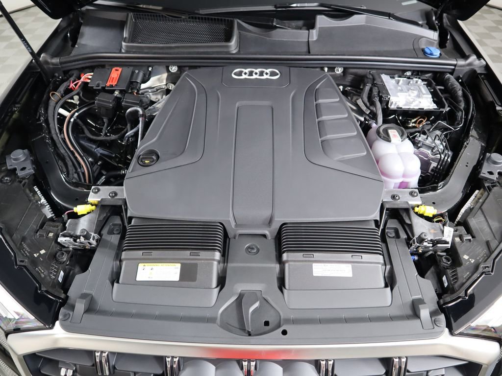 Certified 2025 Audi Q7 2.0T Premium image 29