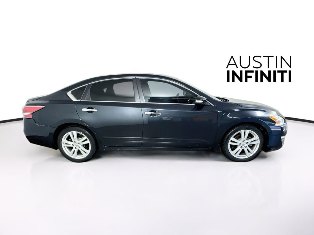 Used 2015 Nissan Altima 3.5 SL FWD image 8