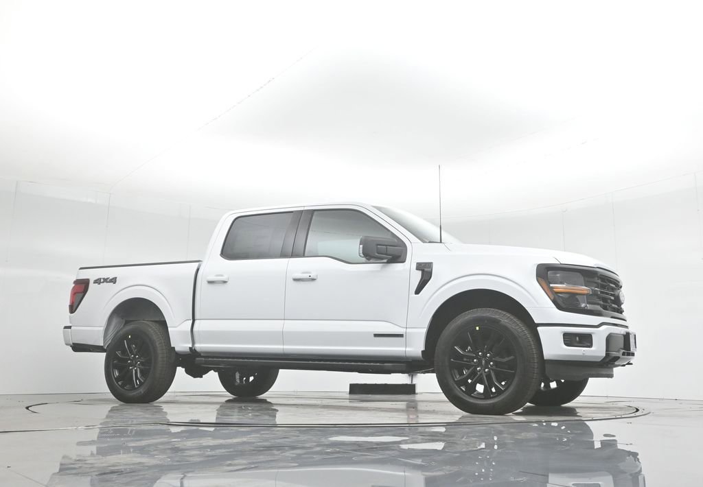 New 2025 Ford F150 XLT w/ Equipment Group 302A MID image 3