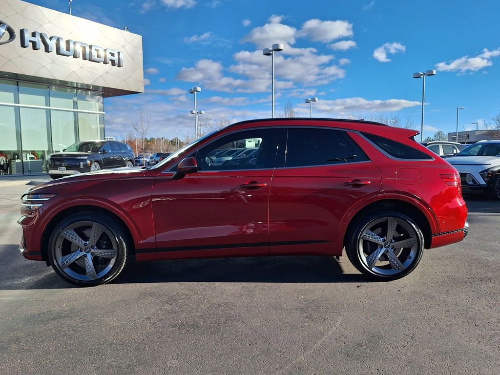 Used 2024 Genesis GV70 2.5T Sport Prestige w/ Sport Prestige Package image 6