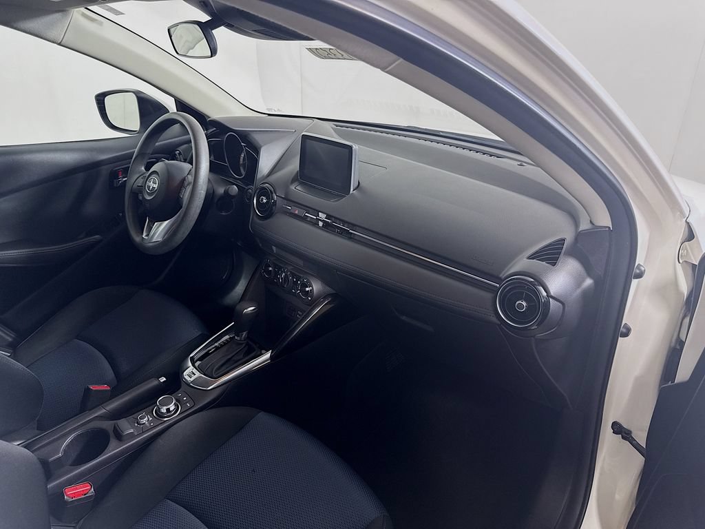 Used 2016 Scion iA FWD image 26