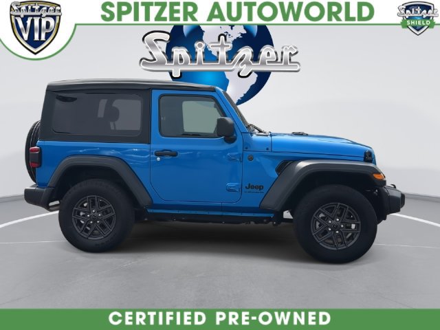 Used 2025 Jeep Wrangler Sport AWD/4WD image 11