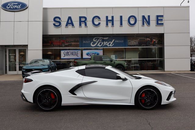 Used 2020 Chevrolet Corvette Stingray Preferred Cpe w/ 2LT Preferred Equipment Group image 2