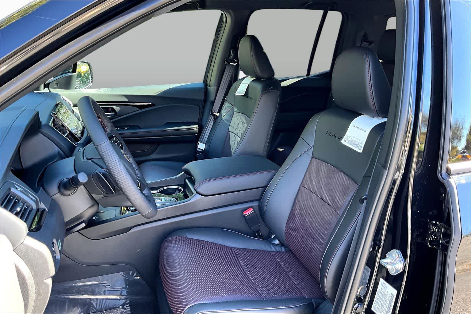 New 2026 Honda Ridgeline Black Edition image 15