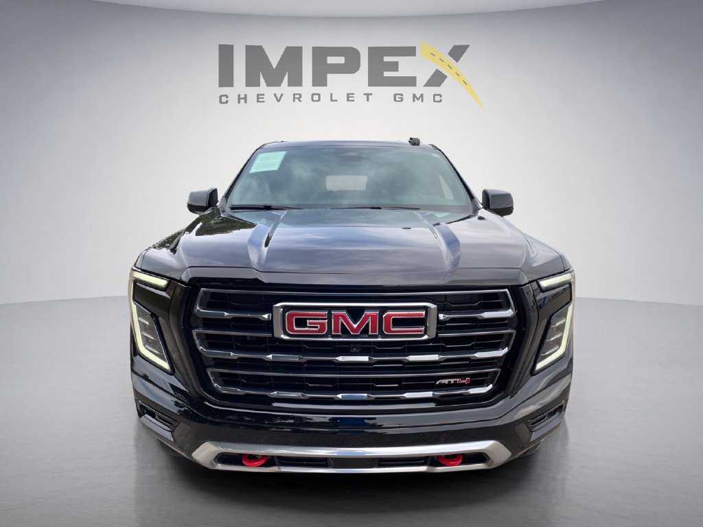 Used 2025 GMC Yukon XL AT4 w/ LPO, Floor Liner Package AWD/4WD image 8